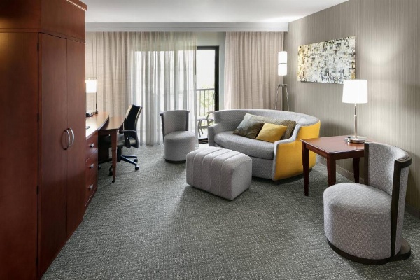 Courtyard by Marriott Bethlehem Lehigh Valley/I-78 image 13